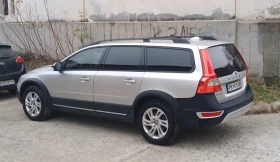 Volvo Xc70 D5 AWD, снимка 2