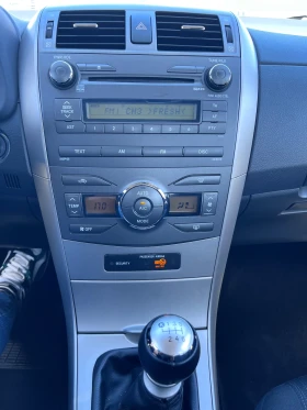 Toyota Corolla 2.0 D-4D 126 TOP, снимка 13