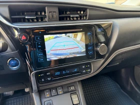 Toyota Auris 1.8Hybrid e-CVT Edition S Facelift- в Гаранция, снимка 11