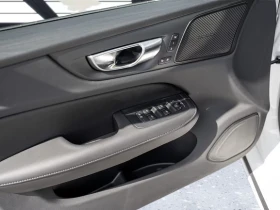 Обява за продажба на Volvo S60 T8 Recharge = Ultimate Dark = Гаранция ~90 108 лв. - изображение 4