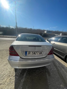 Mercedes-Benz C 220 Продавам Mercedes-Benz C220 Elegance, 2002 г. Авто, снимка 8