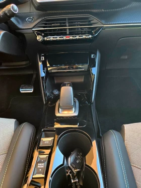 Peugeot 2008 GT-premium pack, снимка 11