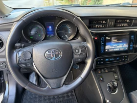 Toyota Auris 1.8Hybrid e-CVT Edition S Facelift- в Гаранция | Auto.bg — изображение 9
