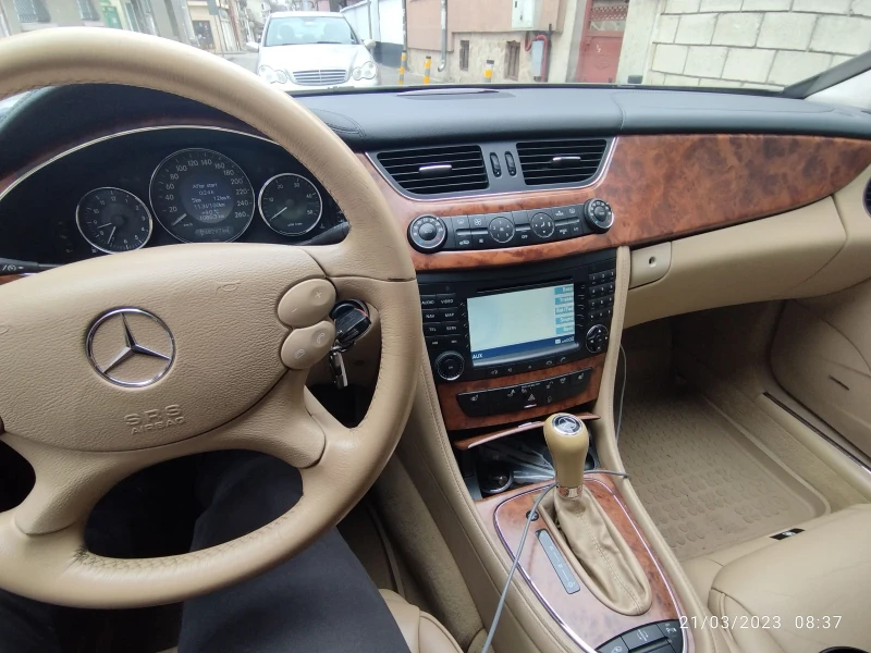 Mercedes-Benz CLS 320 320cdi, снимка 17 - Автомобили и джипове - 48564166