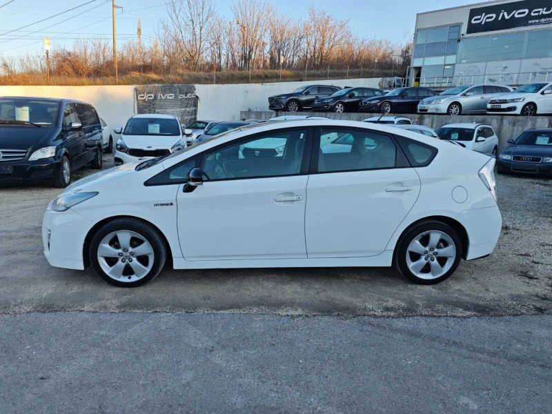 Toyota Prius ХИБРИД* * 3 МЕС. ГАРАНЦИЯ* * , снимка 2 - Автомобили и джипове - 48636947