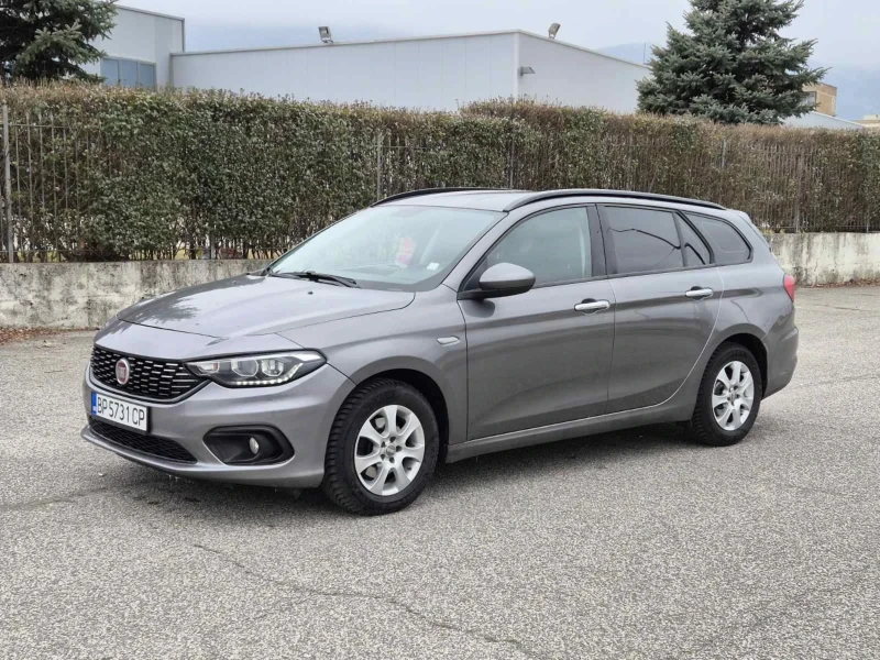 Fiat Tipo Лед навигация задна камера , снимка 5 - Автомобили и джипове - 49004245