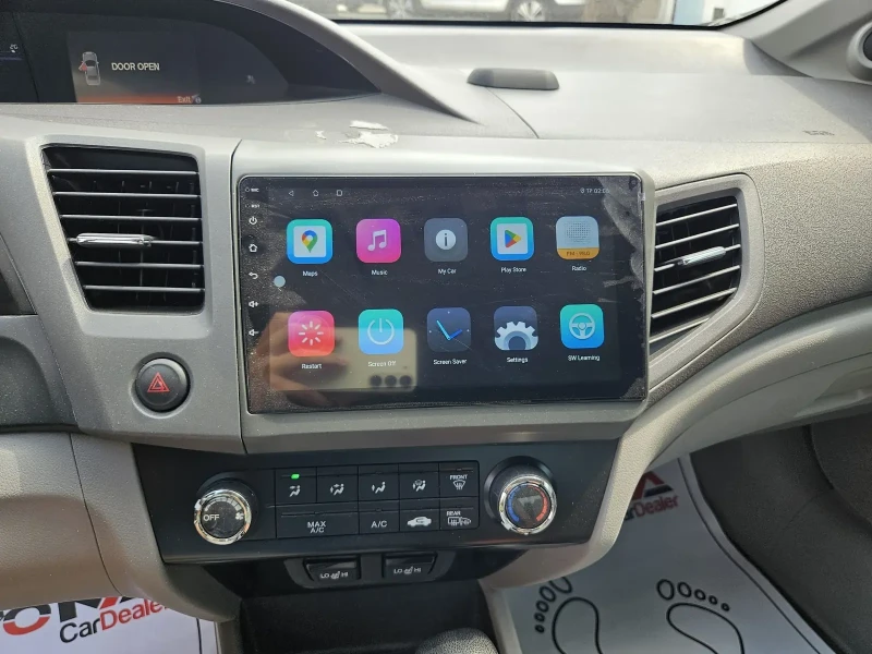 Honda Civic 1.8i-141кс= АВТОМАТ= НАВИ= ПОДГРЕВ, снимка 16 - Автомобили и джипове - 50976195