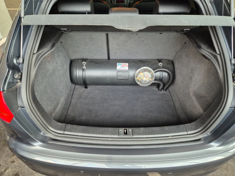 Audi A3 1.8TFSI S-line GPL, снимка 15 - Автомобили и джипове - 51360198