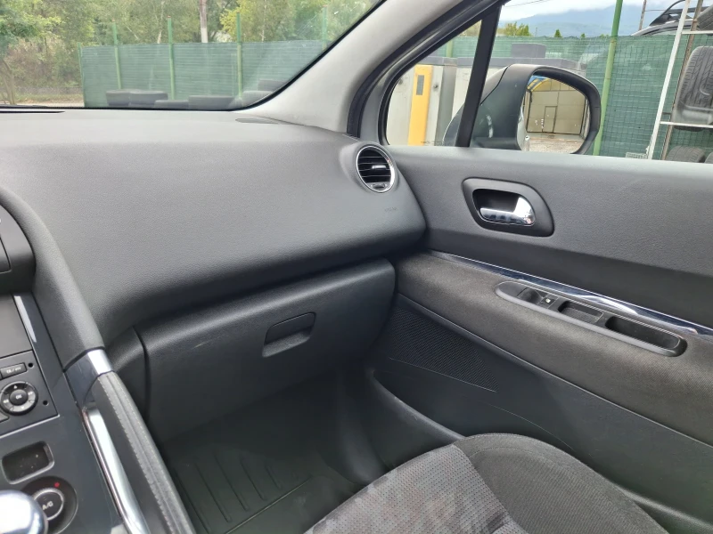 Peugeot 3008, снимка 11 - Автомобили и джипове - 51485416