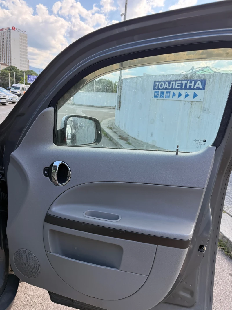 Chevrolet Hhr 2.2, снимка 7 - Автомобили и джипове - 51676467