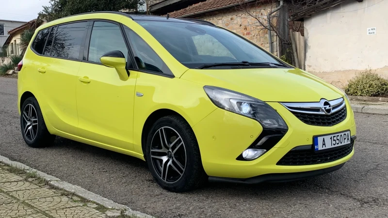 Opel Zafira Zafira C, снимка 6 - Автомобили и джипове - 52416482