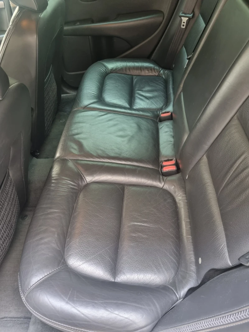 Volvo Xc70 D5 AWD, снимка 8 - Автомобили и джипове - 52839358