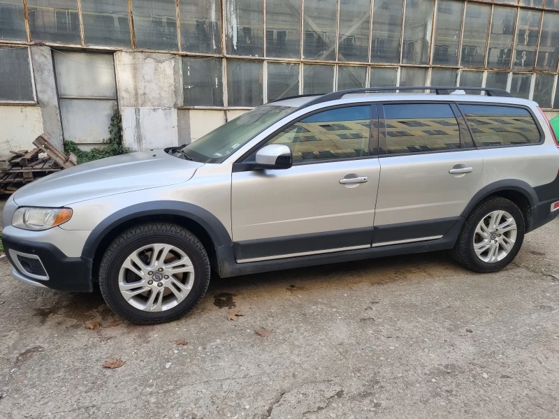 Volvo Xc70 D5 AWD, снимка 3 - Автомобили и джипове - 52839358
