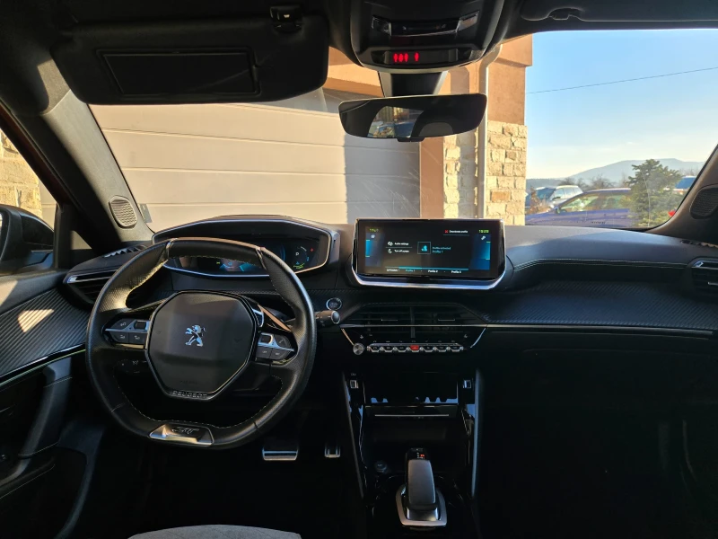 Peugeot 2008 GT-premium pack, снимка 10 - Автомобили и джипове - 52859921