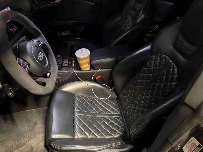 Audi S7 4dr HB  CARFAX, снимка 10 - Автомобили и джипове - 53567607