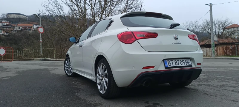 Alfa Romeo Giulietta 1.4 TB 170, снимка 6 - Автомобили и джипове - 53578371