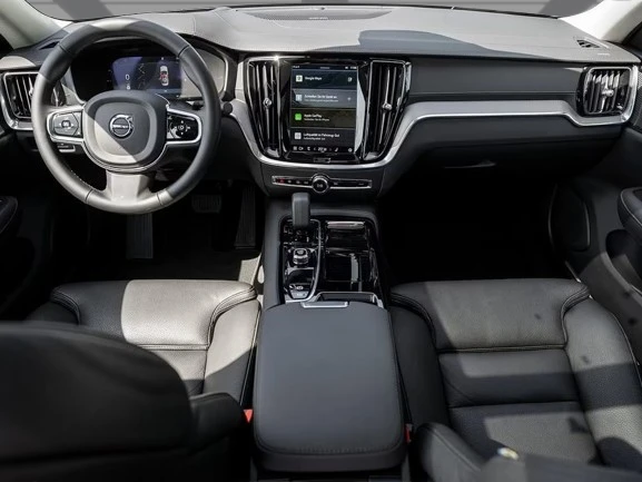 Volvo S60 T8 Recharge = Ultimate Dark = Гаранция - изображение 8