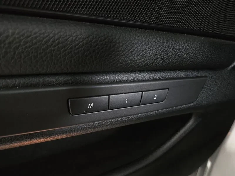 BMW 520 (F10) 520D | Mobile.bg � ����������� 10