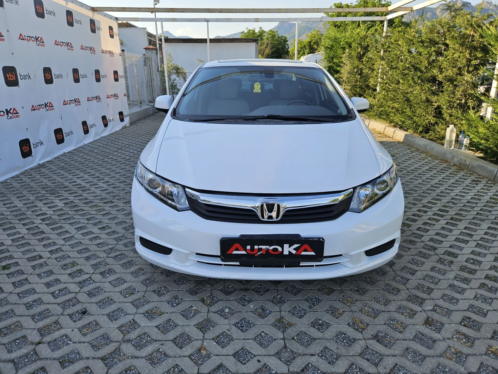 Honda Civic 1.8i-141кс= АВТОМАТ= НАВИ= ПОДГРЕВ, снимка 1