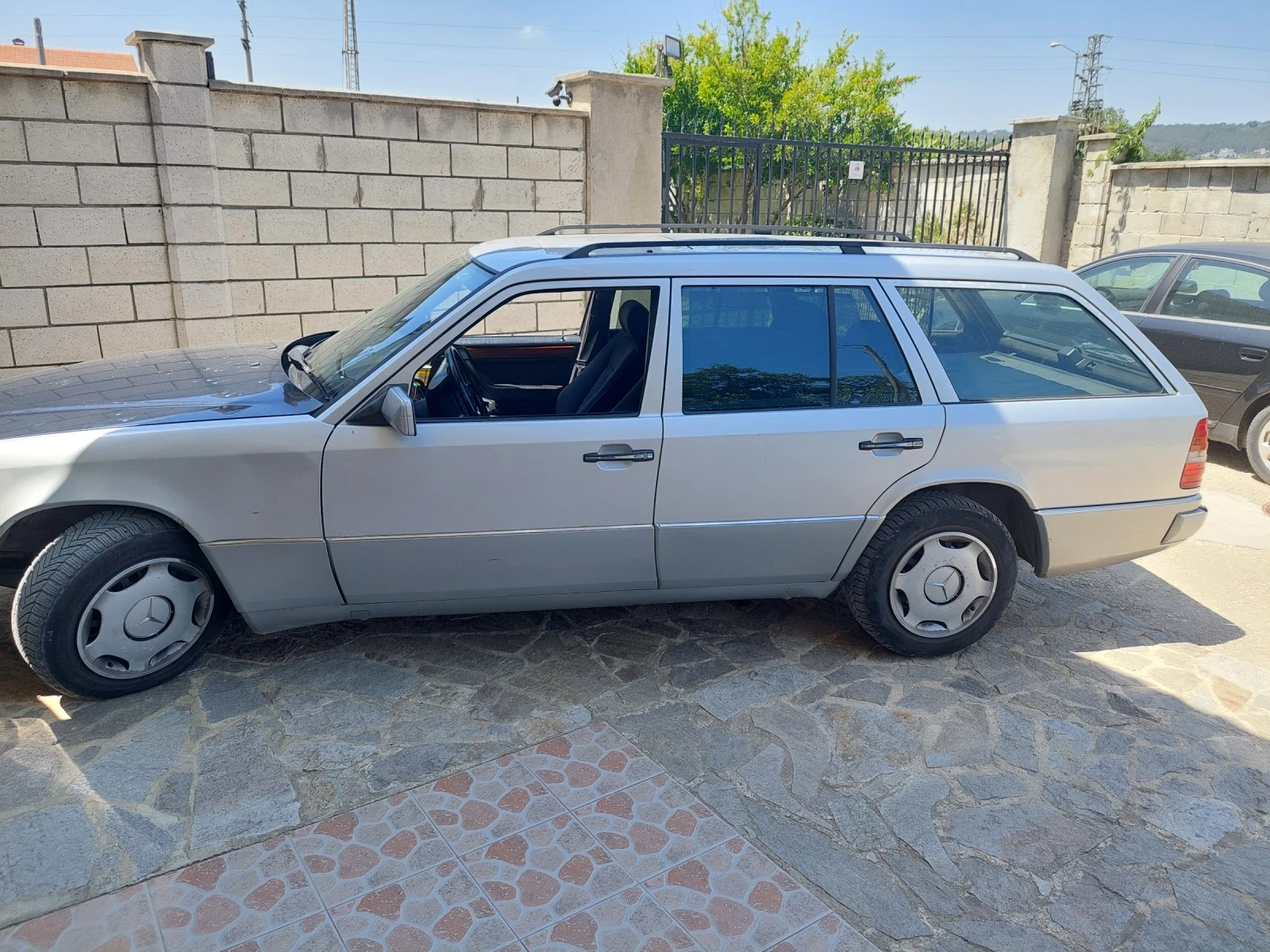 Mercedes-Benz 124 E 300D, 24V, снимка 1