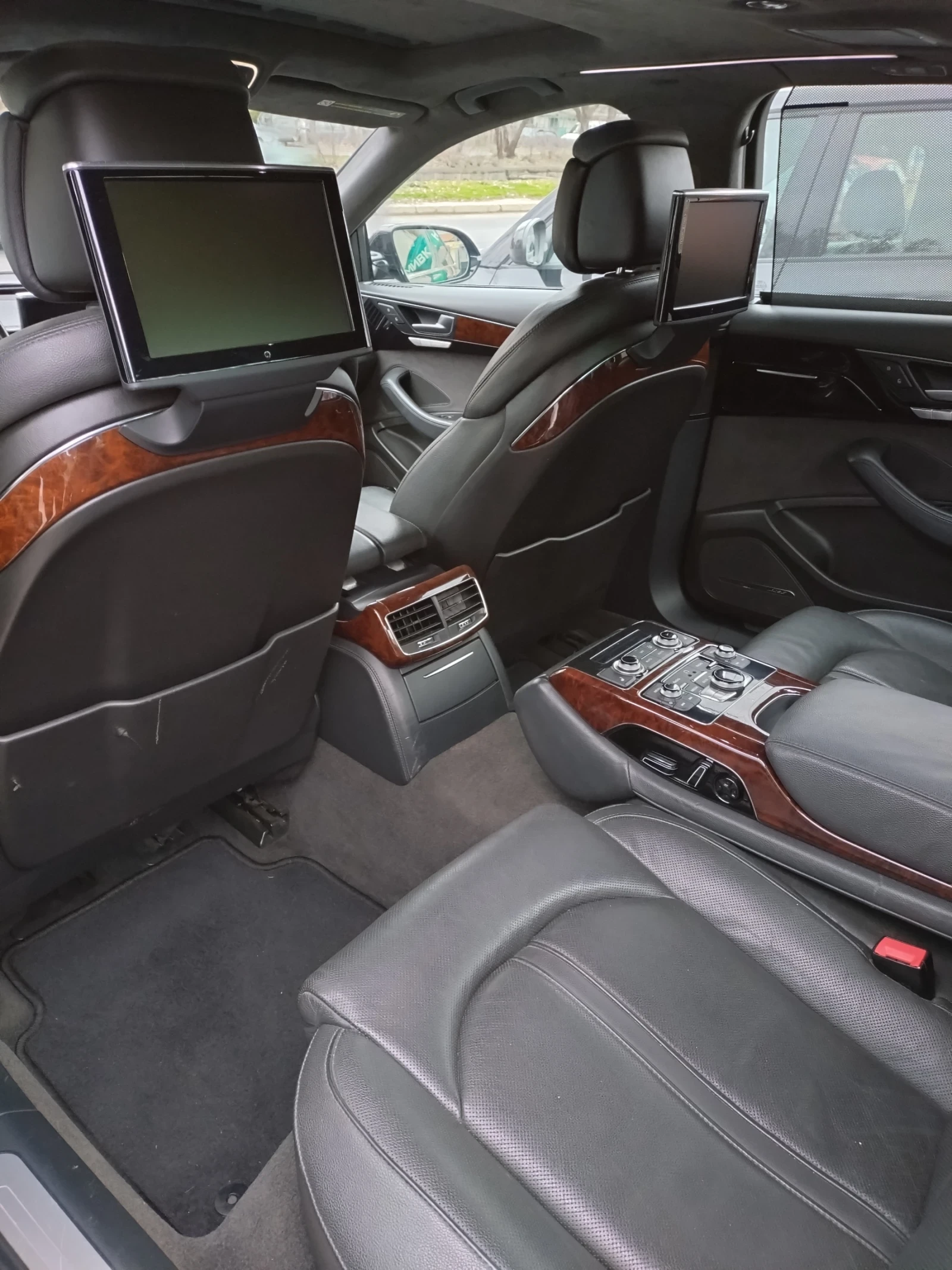 Audi A8 4.2 FSI - изображение 3