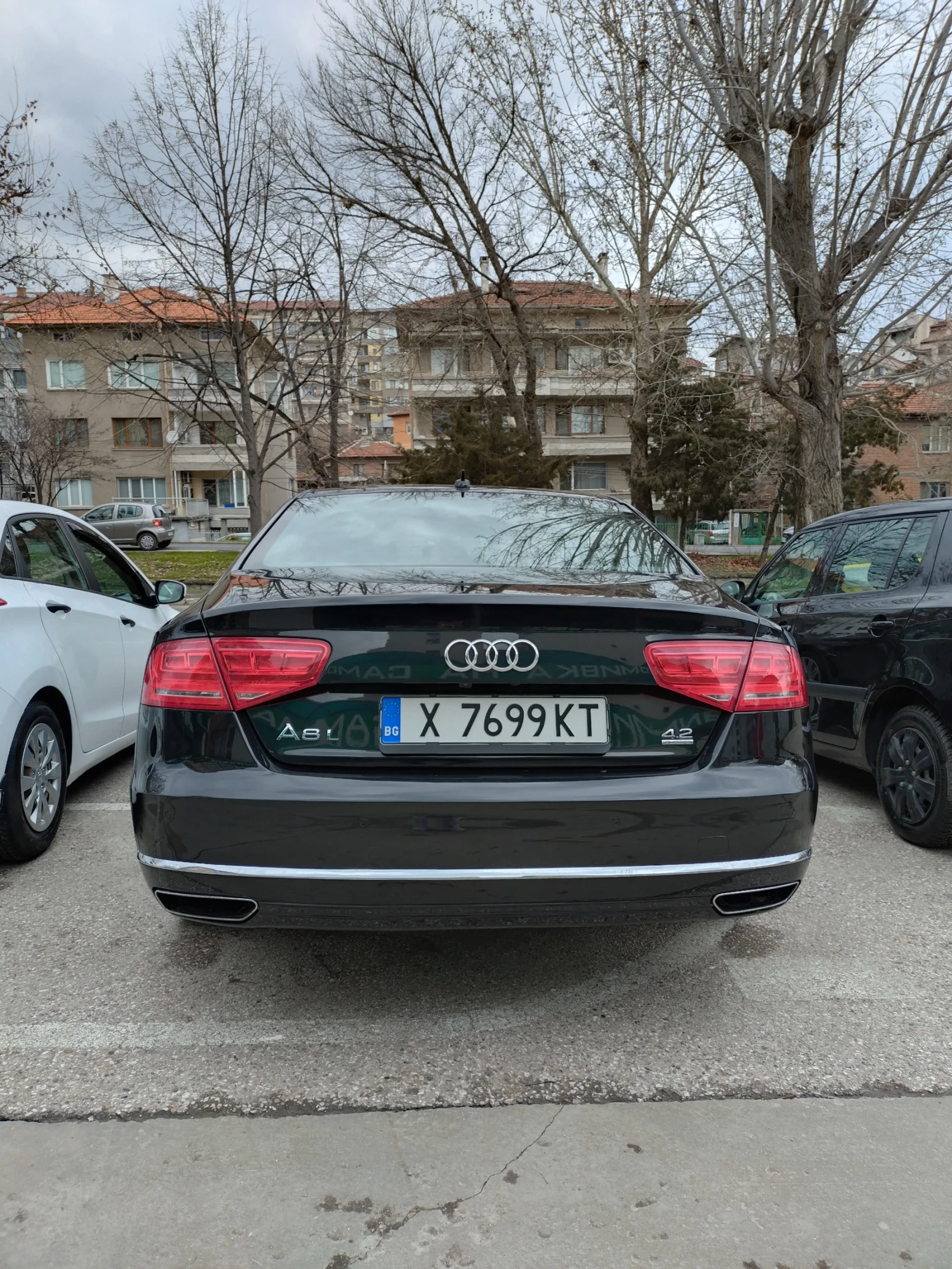 Audi A8 4.2 FSI - изображение 4