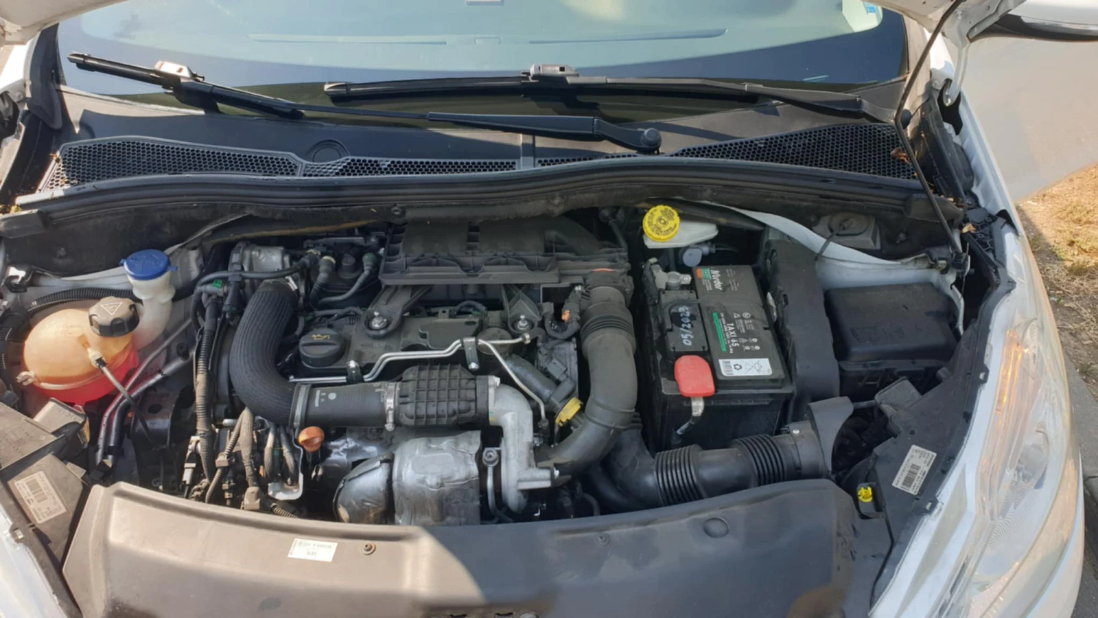 Peugeot 208 Облужен+ Каско - изображение 8