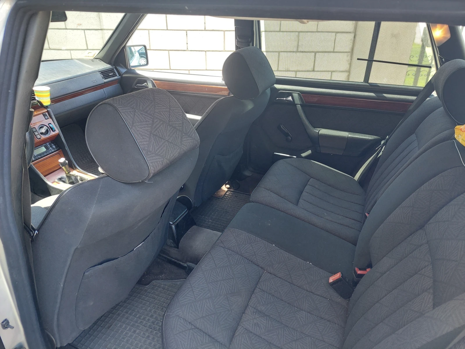 Mercedes-Benz 124 E 300D, 24V - изображение 5