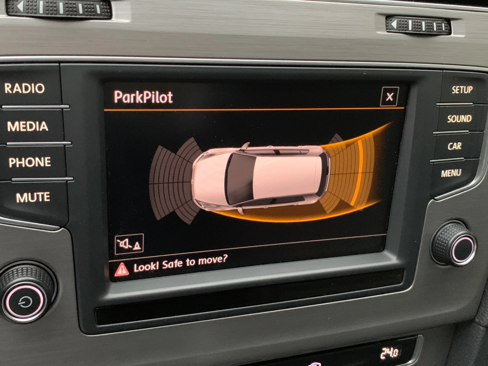 VW Golf 1.6TDI = Automat= TOP! | Mobile.bg   17