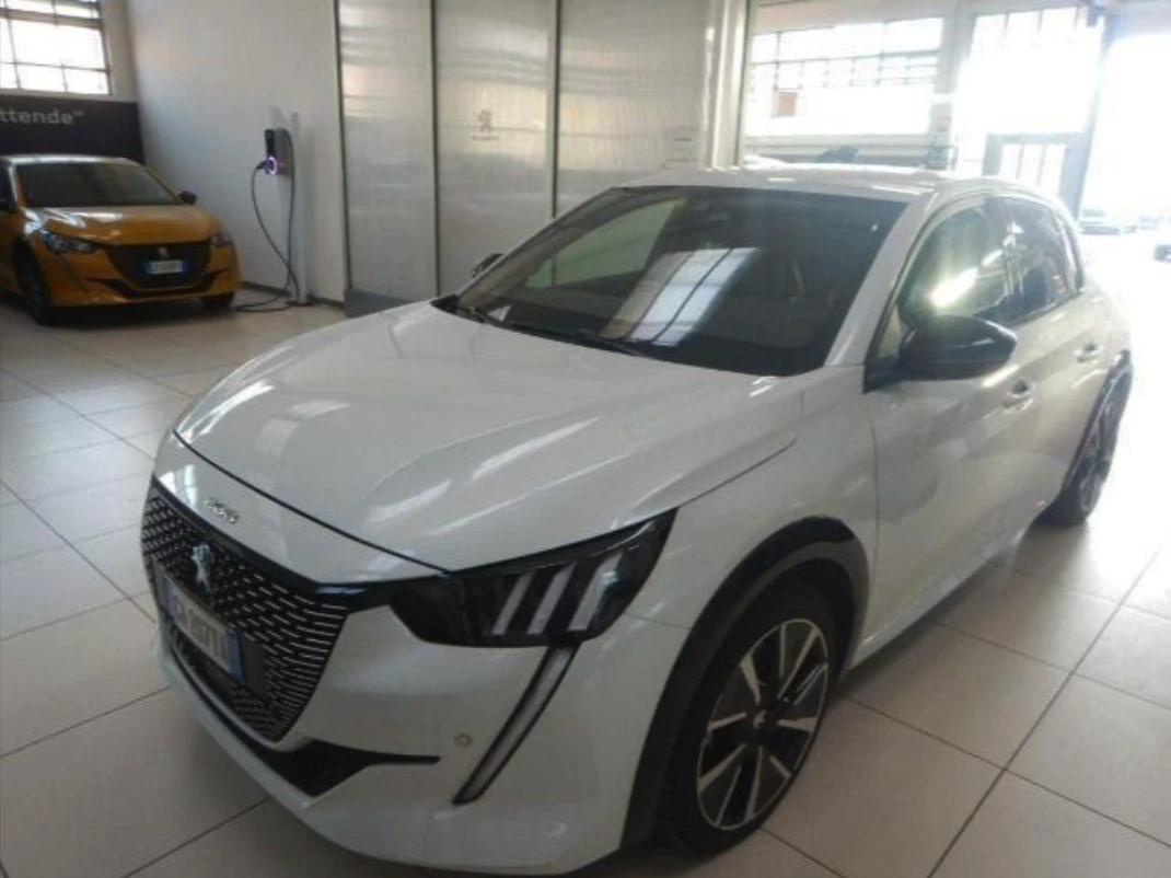 Peugeot 208 e-208 GT Line, снимка 2 - Автомобили и джипове - 53800160