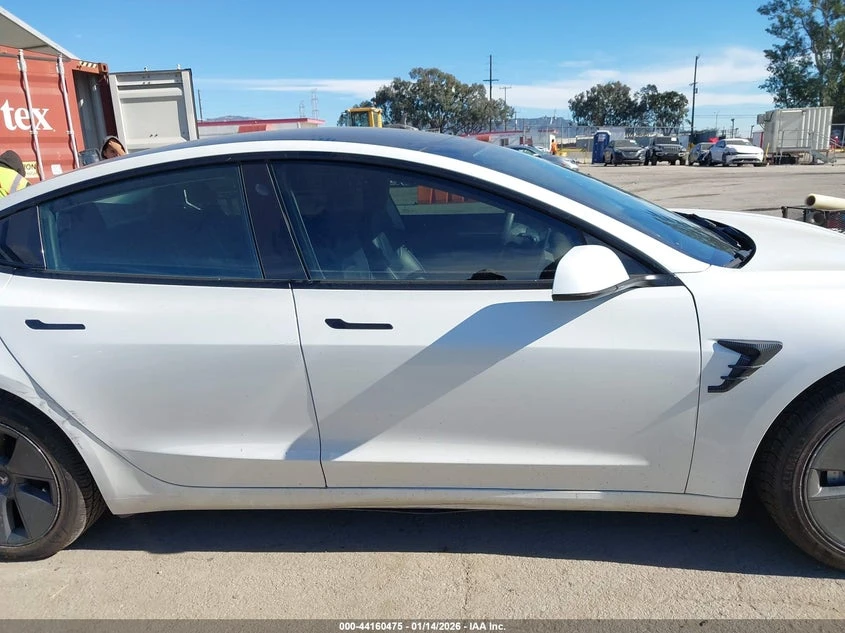 Tesla Model 3 Rear-Wheel Drive, снимка 13 - Автомобили и джипове - 53906539