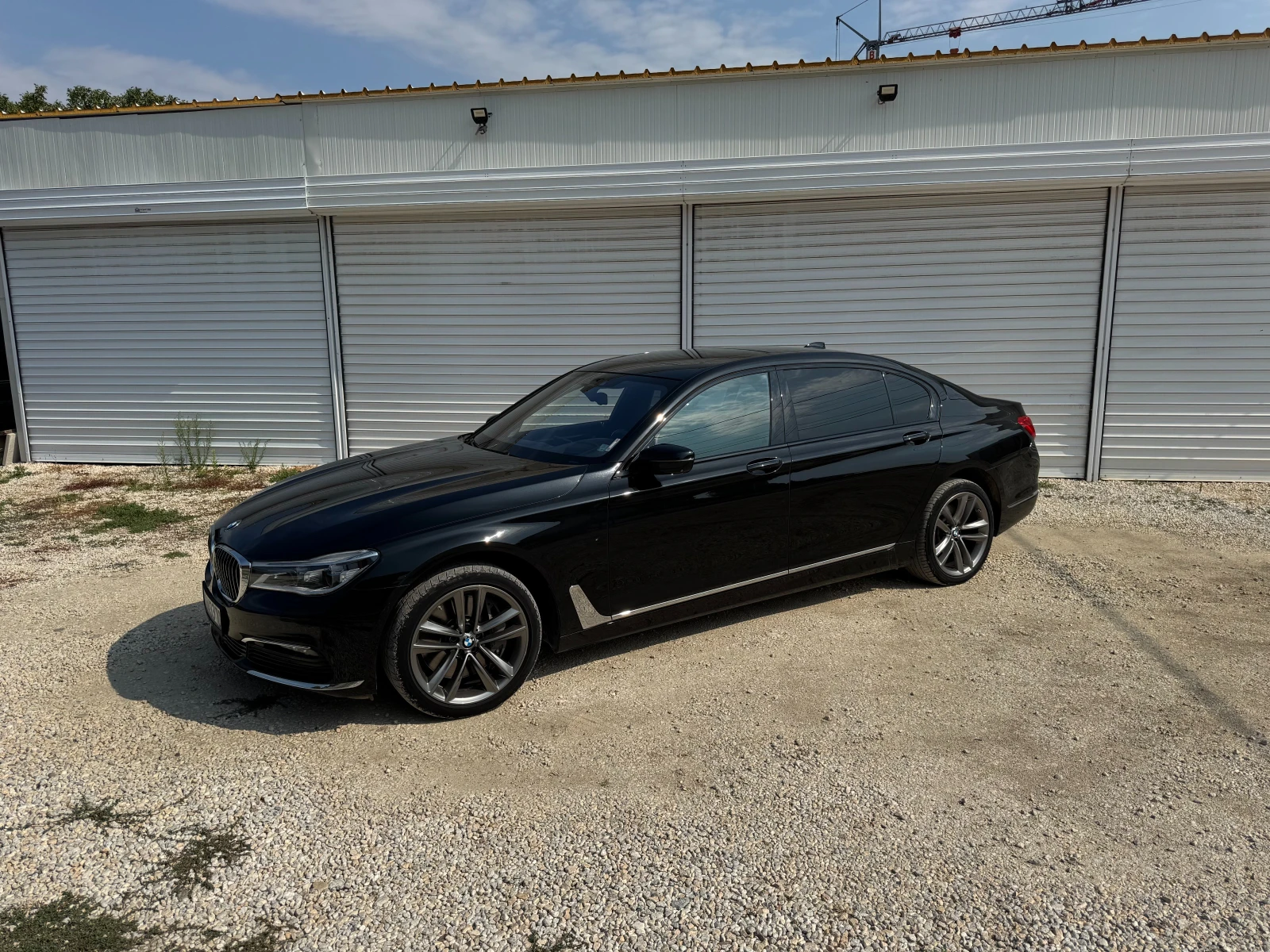 BMW 750 L D XDRIVE, снимка 2 - Автомобили и джипове - 54320910