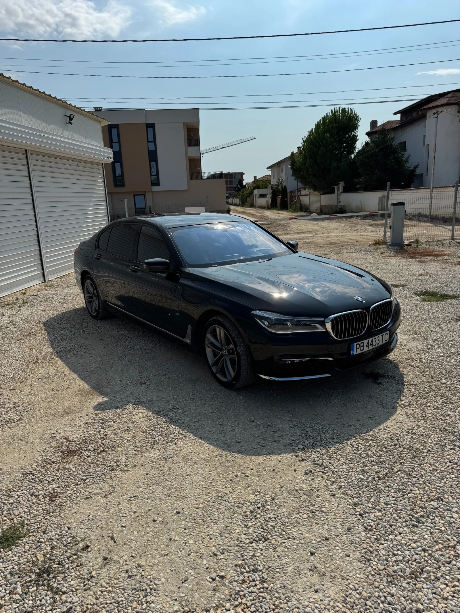 BMW 750 L D XDRIVE, снимка 3 - Автомобили и джипове - 54320910
