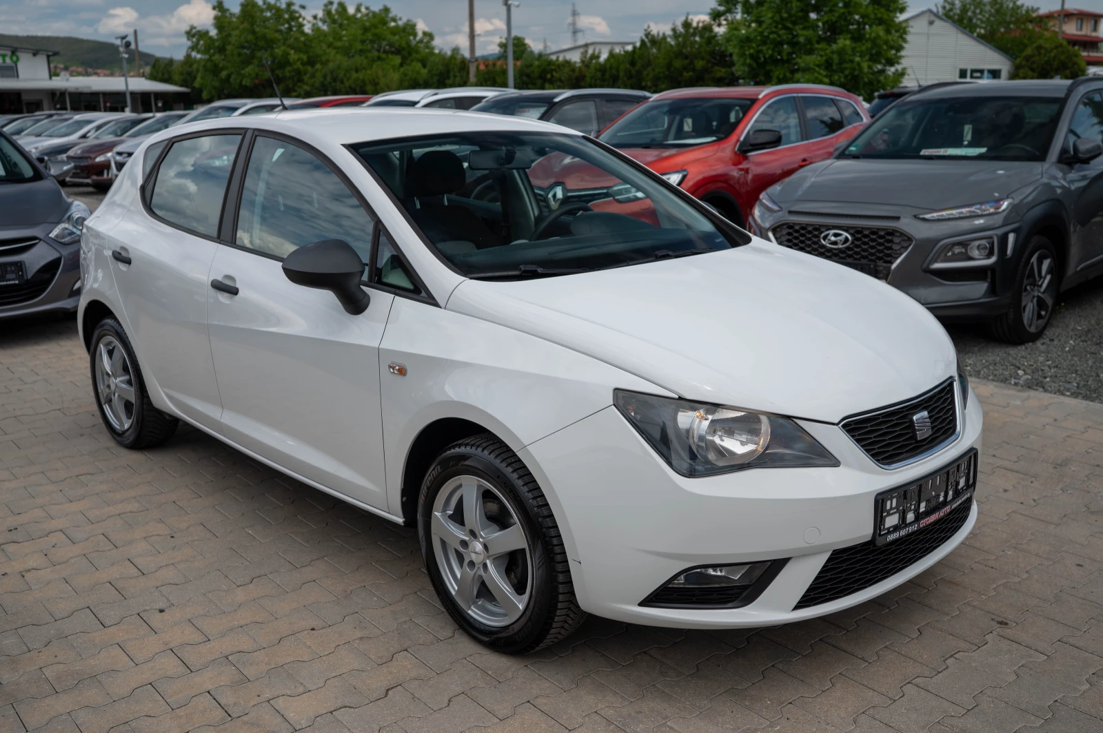 Seat Ibiza 1.4i* 86кс* 2012г* , снимка 5 - Автомобили и джипове - 54607774