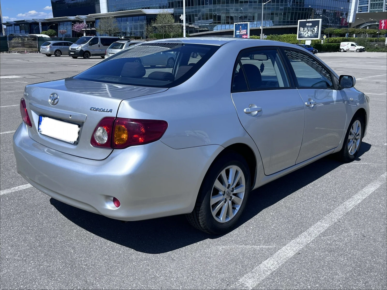 Toyota Corolla 2.0 D-4D 126 TOP, снимка 4 - Автомобили и джипове - 54661464