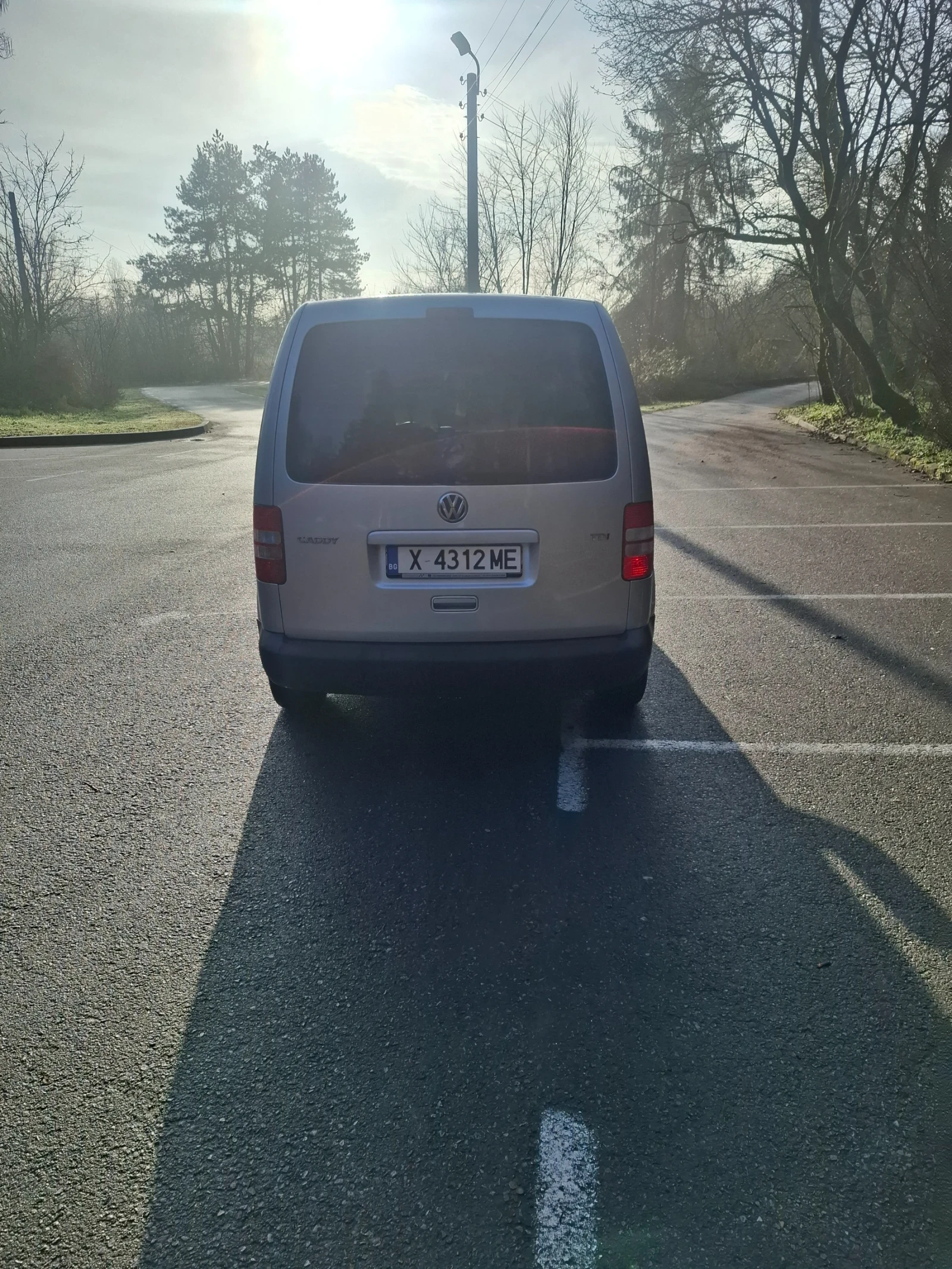 VW Caddy 16 тди, снимка 11 - Автомобили и джипове - 54671005