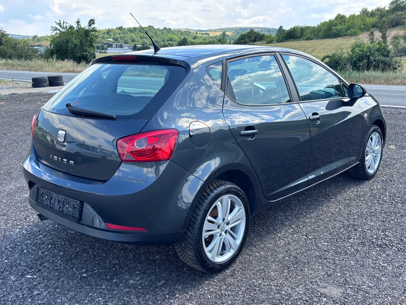 Seat Ibiza 1.9 TDI  105 к.с. 128 000 км !!!, снимка 3 - Автомобили и джипове - 55036125
