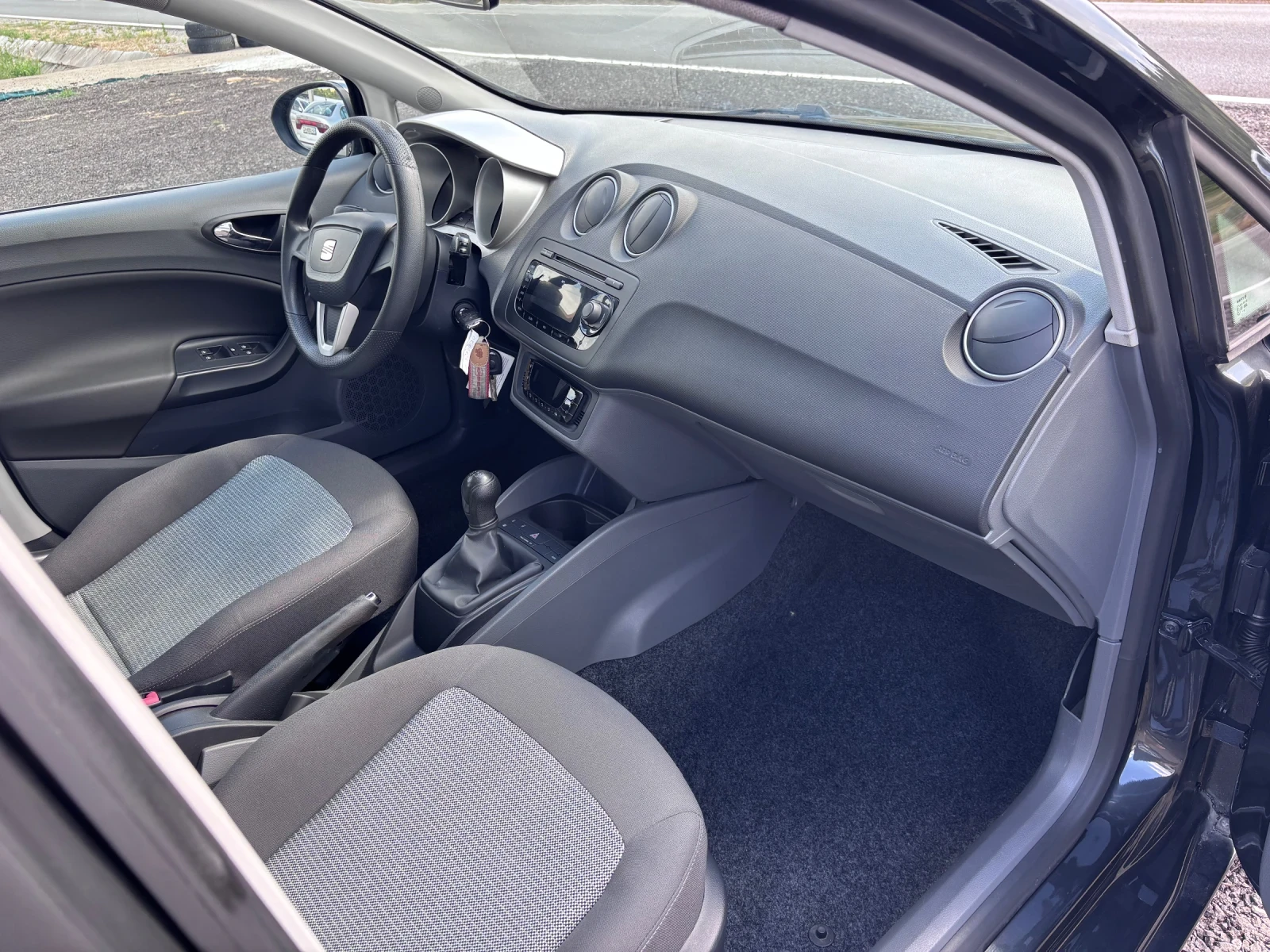 Seat Ibiza 1.9 TDI  105 к.с. 128 000 км !!!, снимка 8 - Автомобили и джипове - 55036125