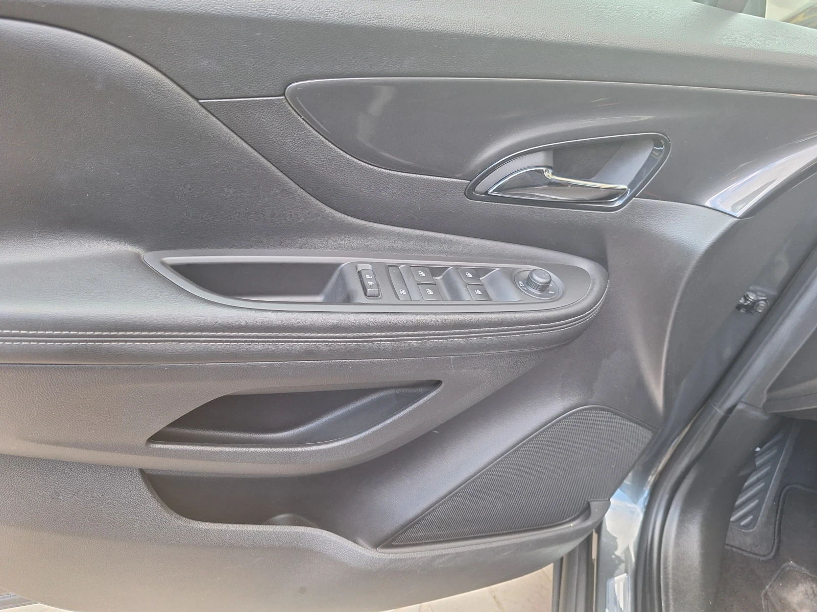 Opel Mokka X, снимка 13 - Автомобили и джипове - 55270369