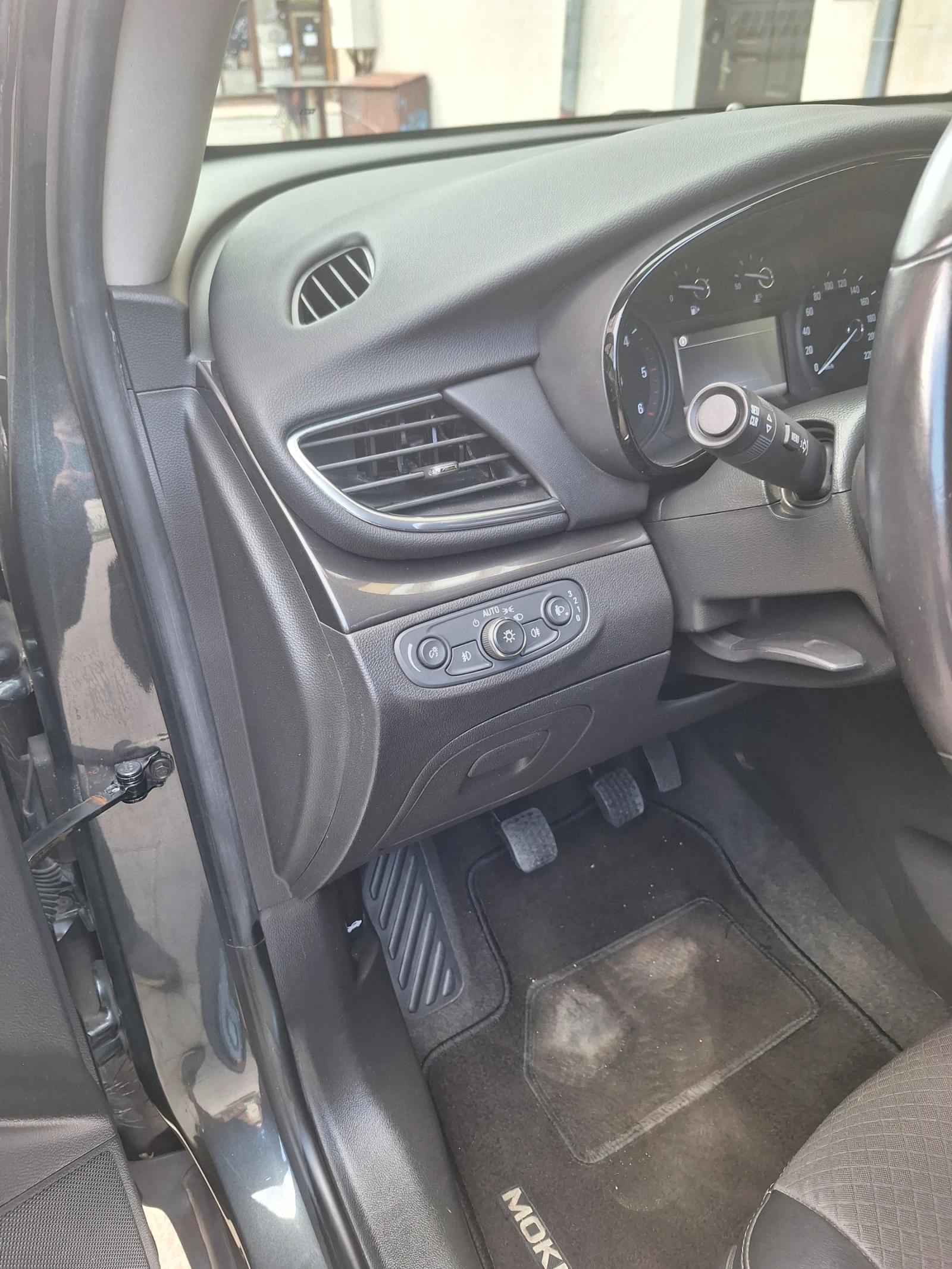 Opel Mokka X, снимка 12 - Автомобили и джипове - 55270369