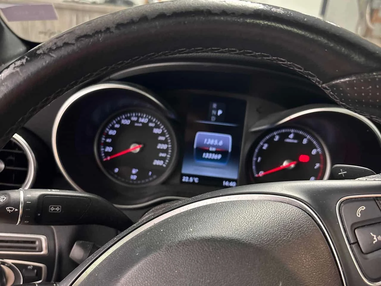 Mercedes-Benz C 300 * АВТОКРЕДИТ * ГЛАВНО ПРЕДСТАВИТЕЛСТВО, снимка 9 - Автомобили и джипове - 55456731