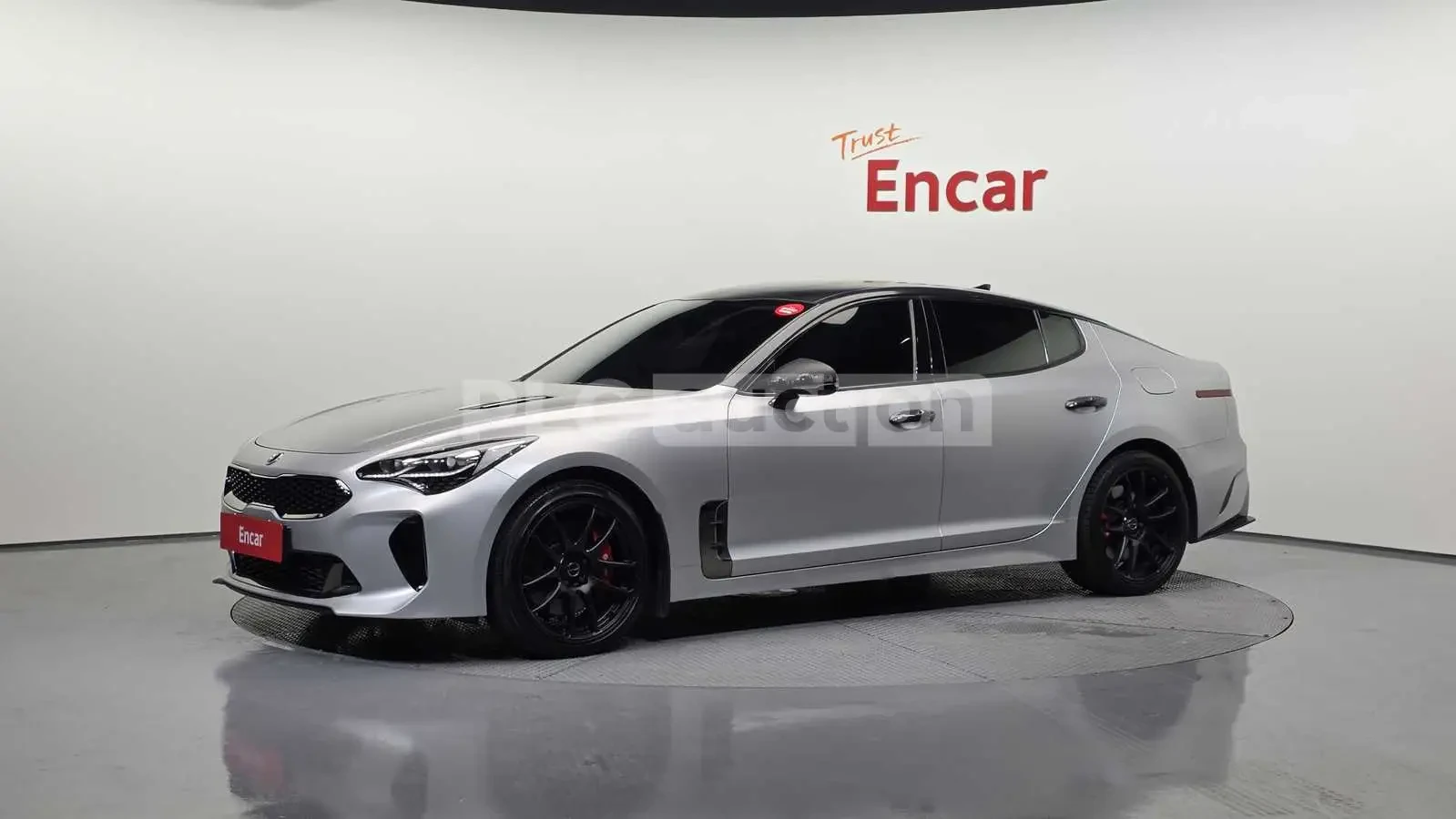 Kia Stinger GT 3.3| HUD| ОБДУХВАНЕ| PANO| DISS| 360