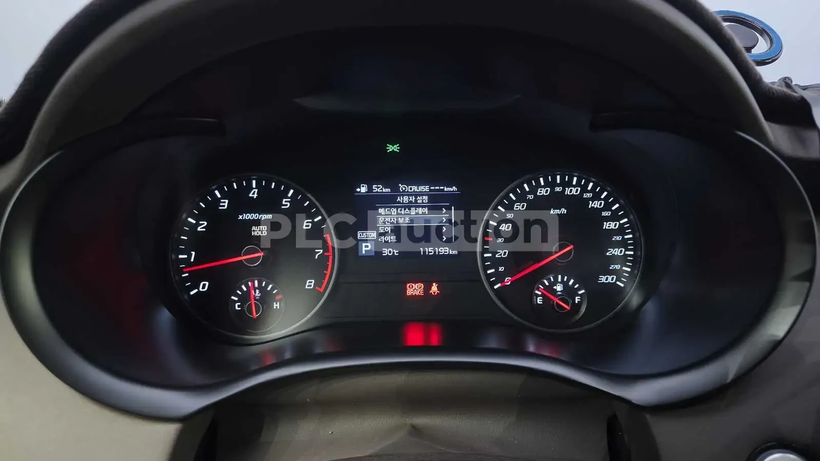 Kia Stinger GT 3.3| HUD| ОБДУХВАНЕ| PANO| DISS| 360, снимка 9 - Автомобили и джипове - 55538152