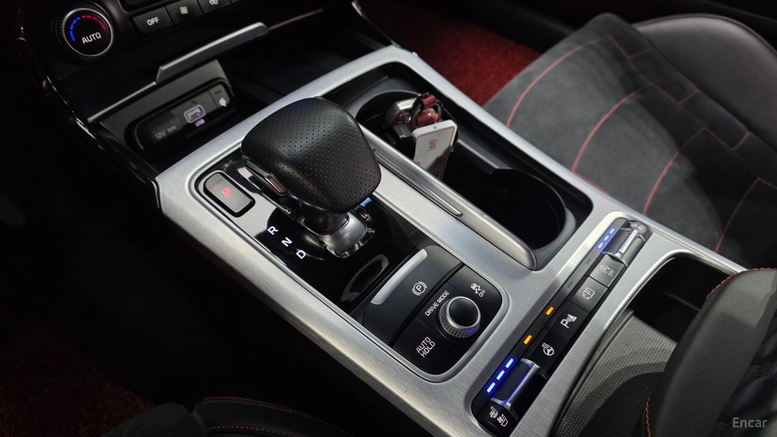Kia Stinger 2.5* MASTERS* ACRO EDITION* 360* ОБДУХВАНЕ* , снимка 9 - Автомобили и джипове - 55638869