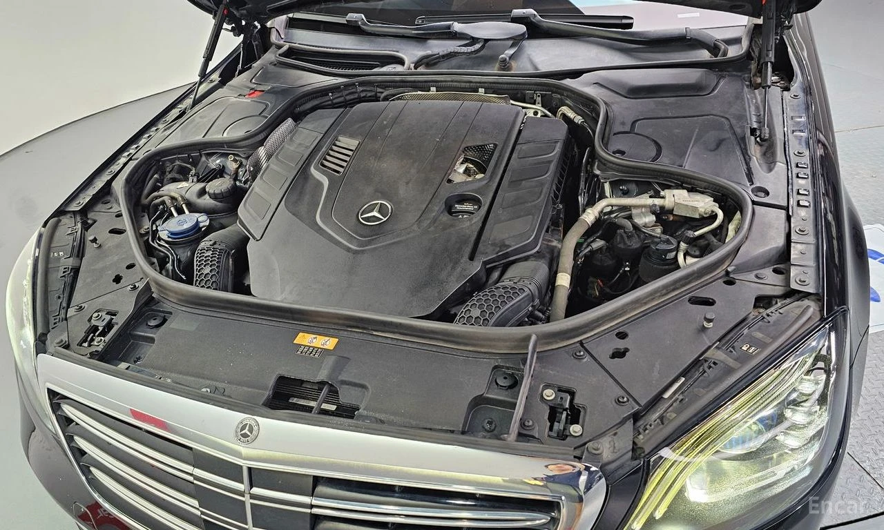 Mercedes-Benz S 560 L* 4MATIC* BURMESTER* ОБДУХВАНЕ* МАСАЖ* , снимка 17 - Автомобили и джипове - 55727893