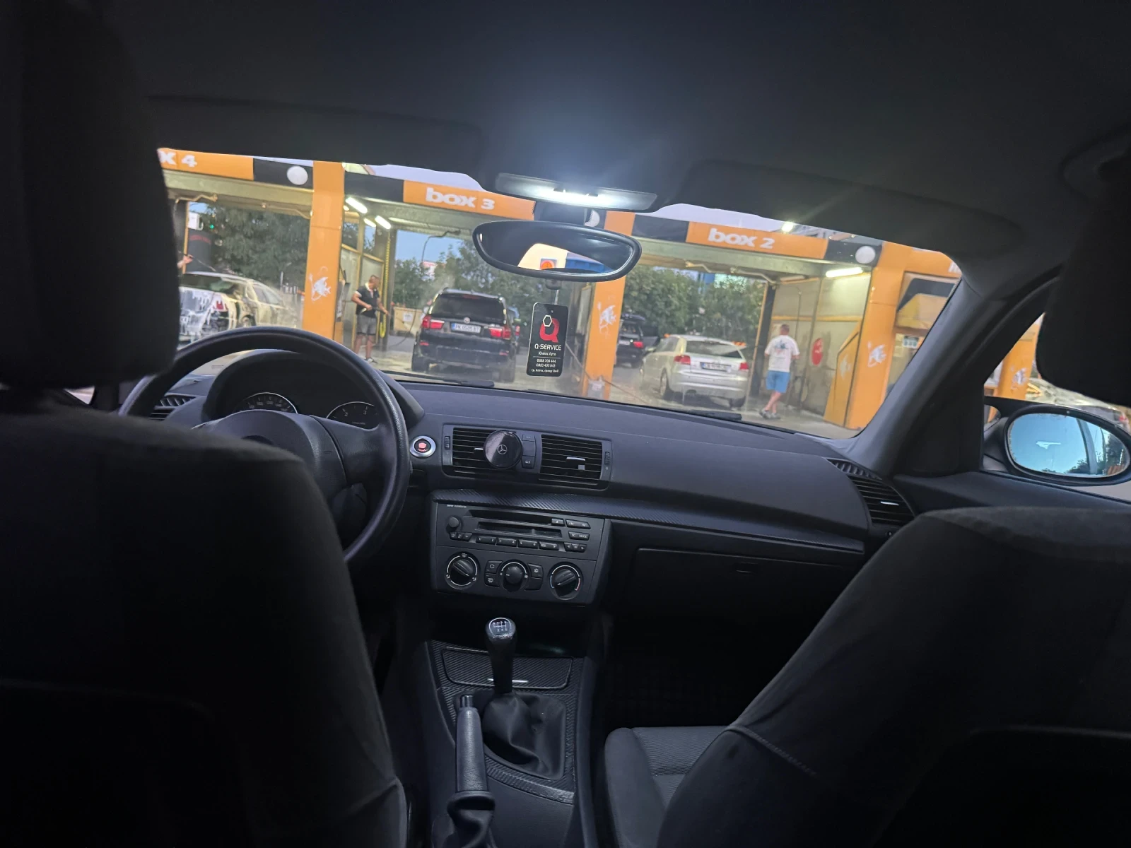BMW 118, снимка 9 - Автомобили и джипове - 55997201