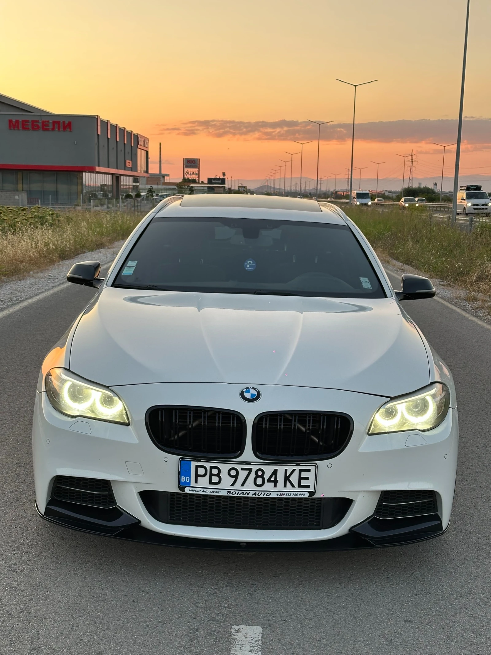 BMW 550 M-Performance, снимка 2 - Автомобили и джипове - 56131874