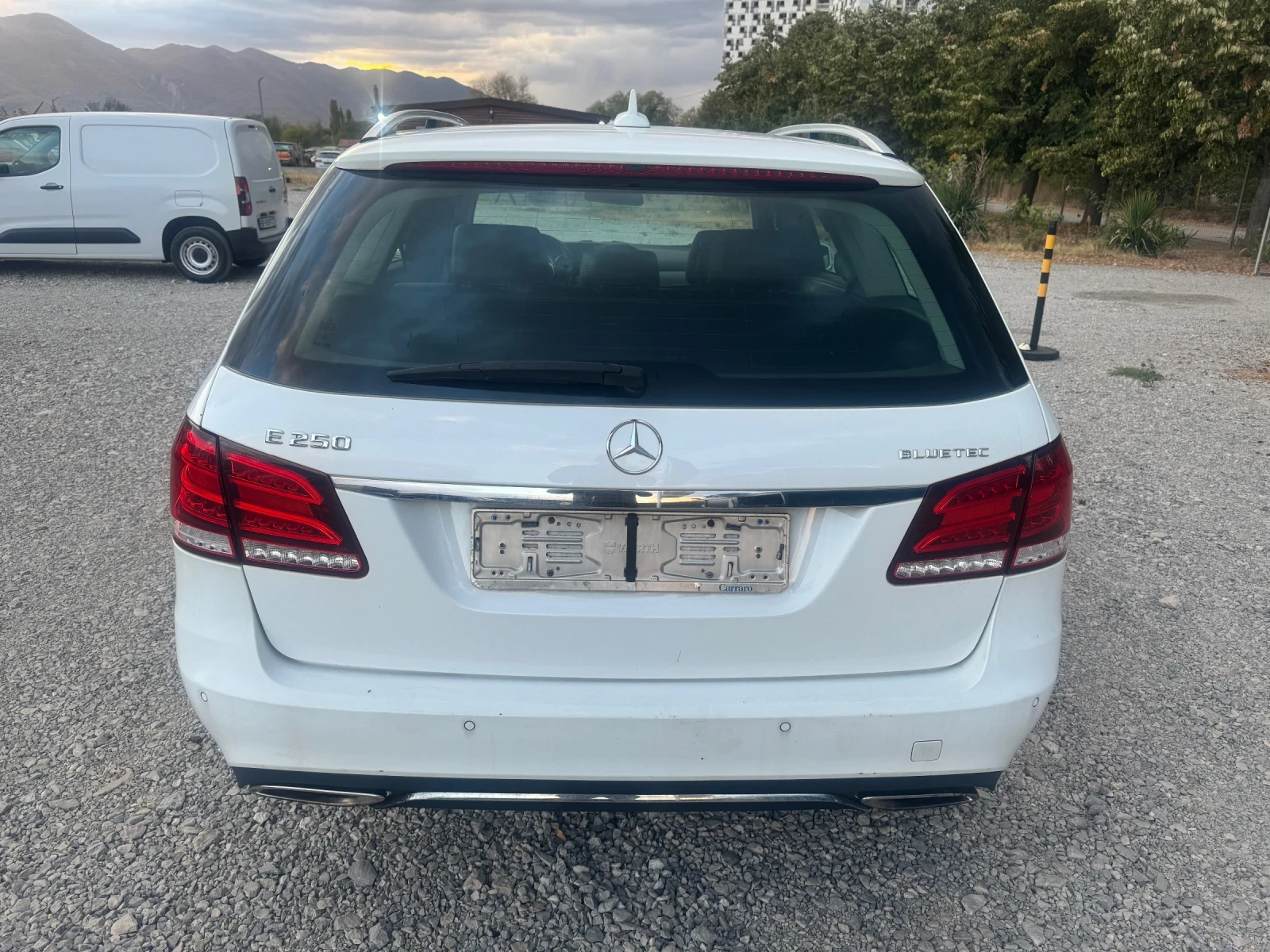 Mercedes-Benz E 250 4 matic-надува и губи антифриз, снимка 5 - Автомобили и джипове - 56183820