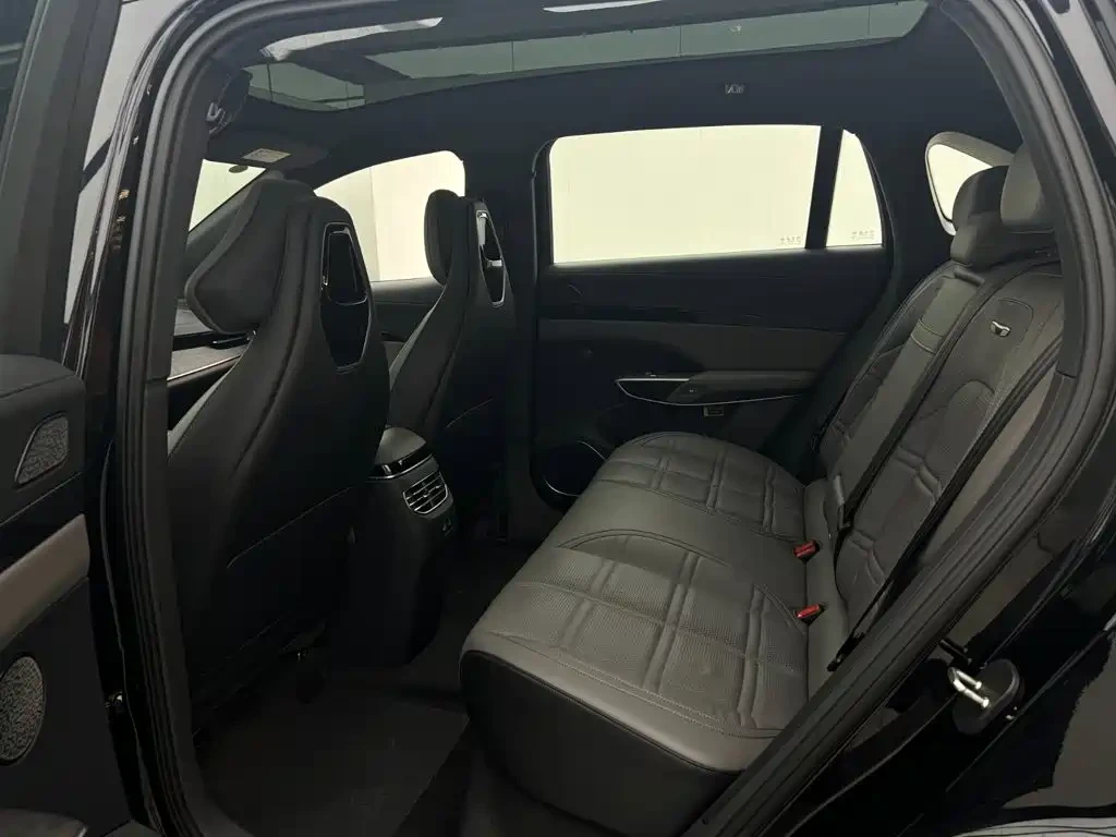 HongQi H9 Tian Gong 08 2025 680 Ultra AWD | Mobile.bg � ����������� 15
