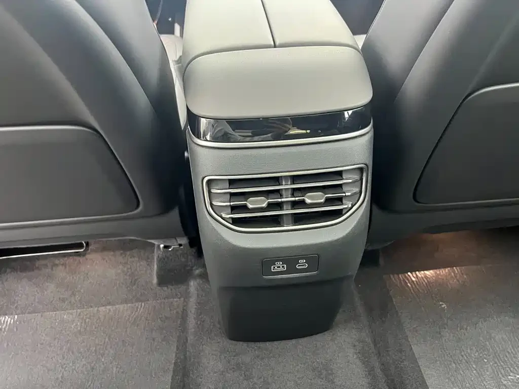 HongQi H9 Tian Gong 08 2025 680 Ultra AWD | Mobile.bg � ����������� 16